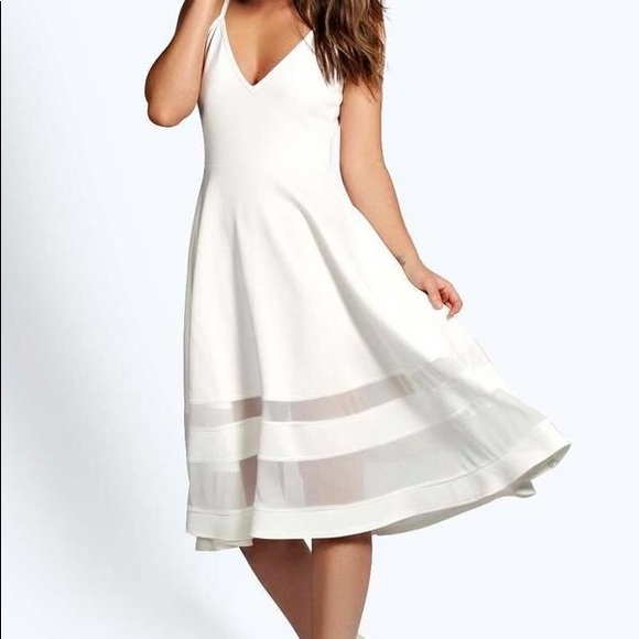 Boohoo Dresses & Skirts - Celina Strappy Double Mesh Midi Skater Dress